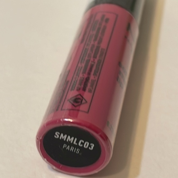 NYX Lip Cream metallic soft matte Paris SMMLC03 Sz .22fl. Oz. - Picture 2 of 4